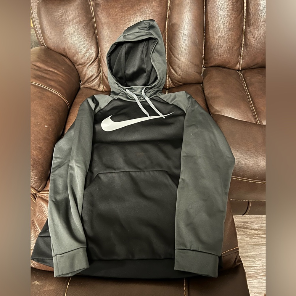 Men’s Nike Medium Hoodie